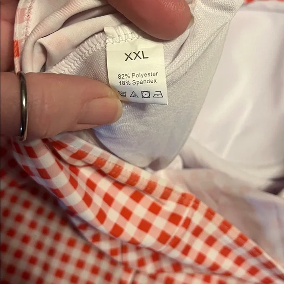 Red Gingham 1950’s bowknot swimsuit - Picture 6 of 10